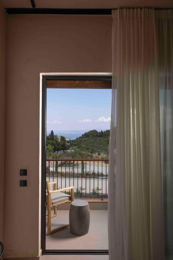 Pnoes Luxury Suites Paliouri Exterior foto