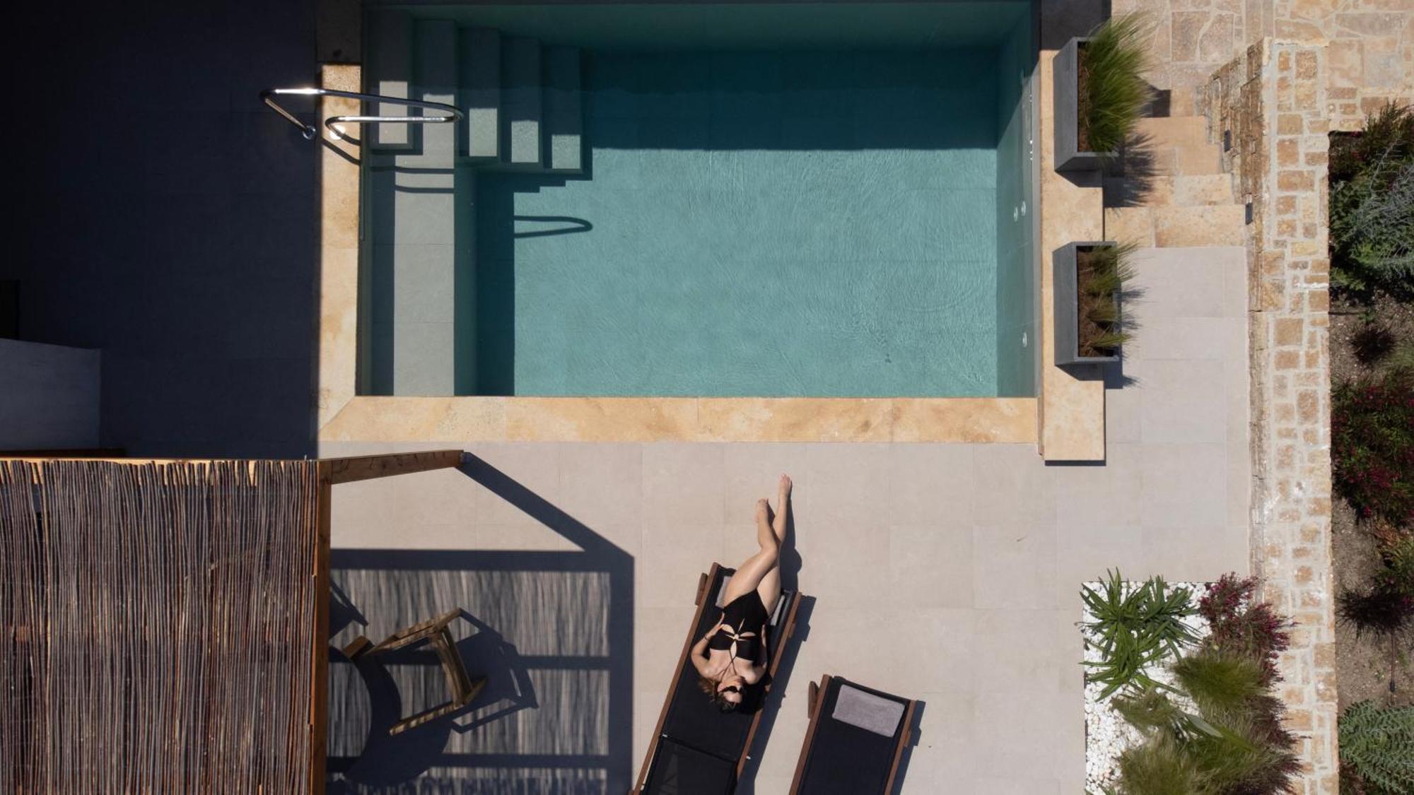 Pnoes Luxury Suites Paliouri Exterior foto