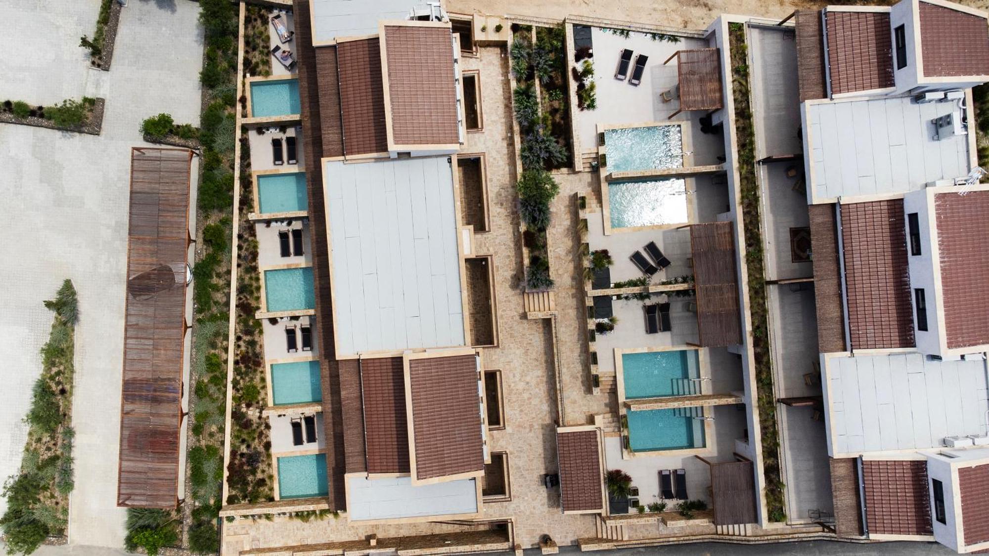 Pnoes Luxury Suites Paliouri Exterior foto